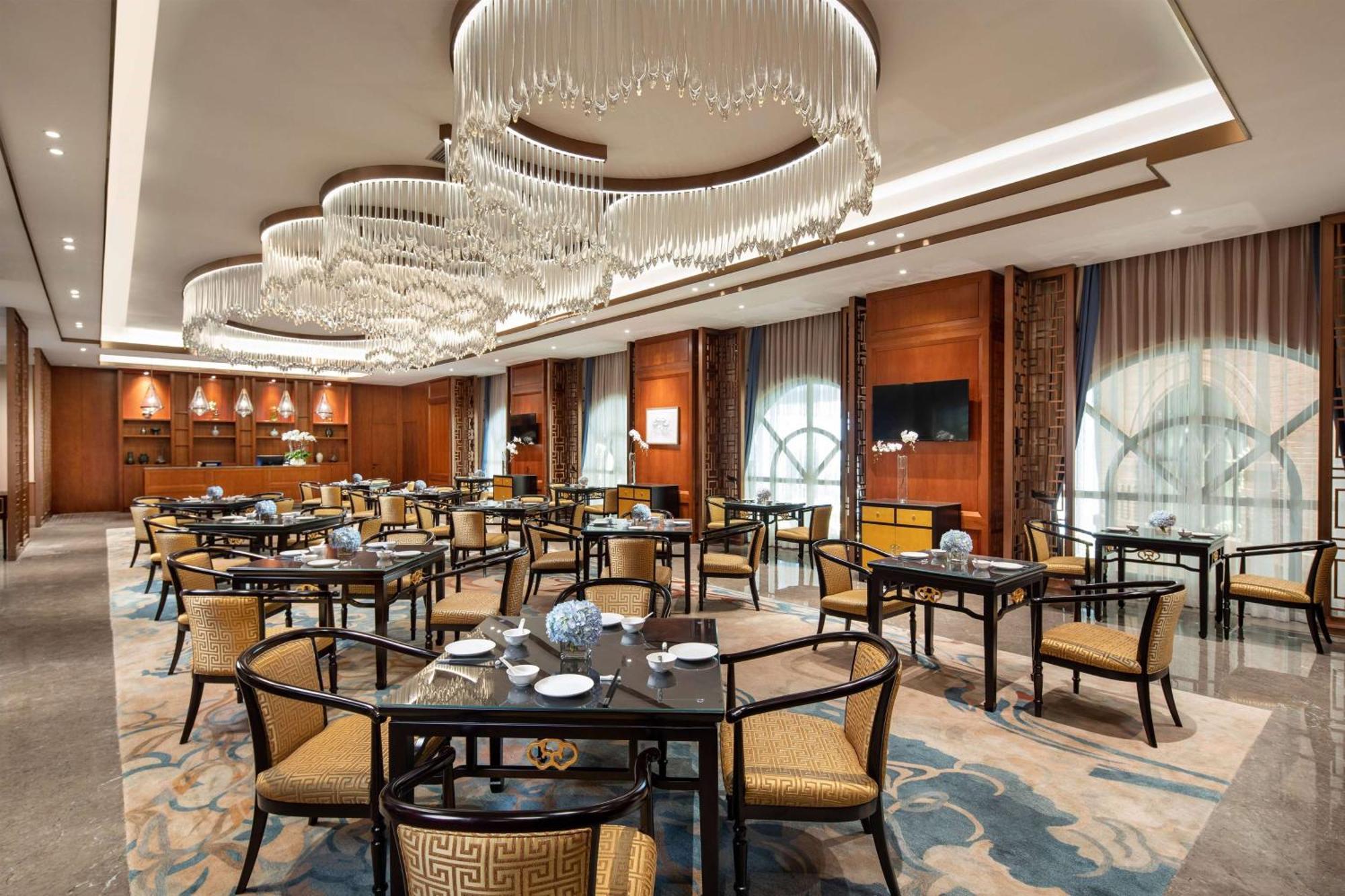 Kunming Huiyue Wyndham Hotel Екстер'єр фото