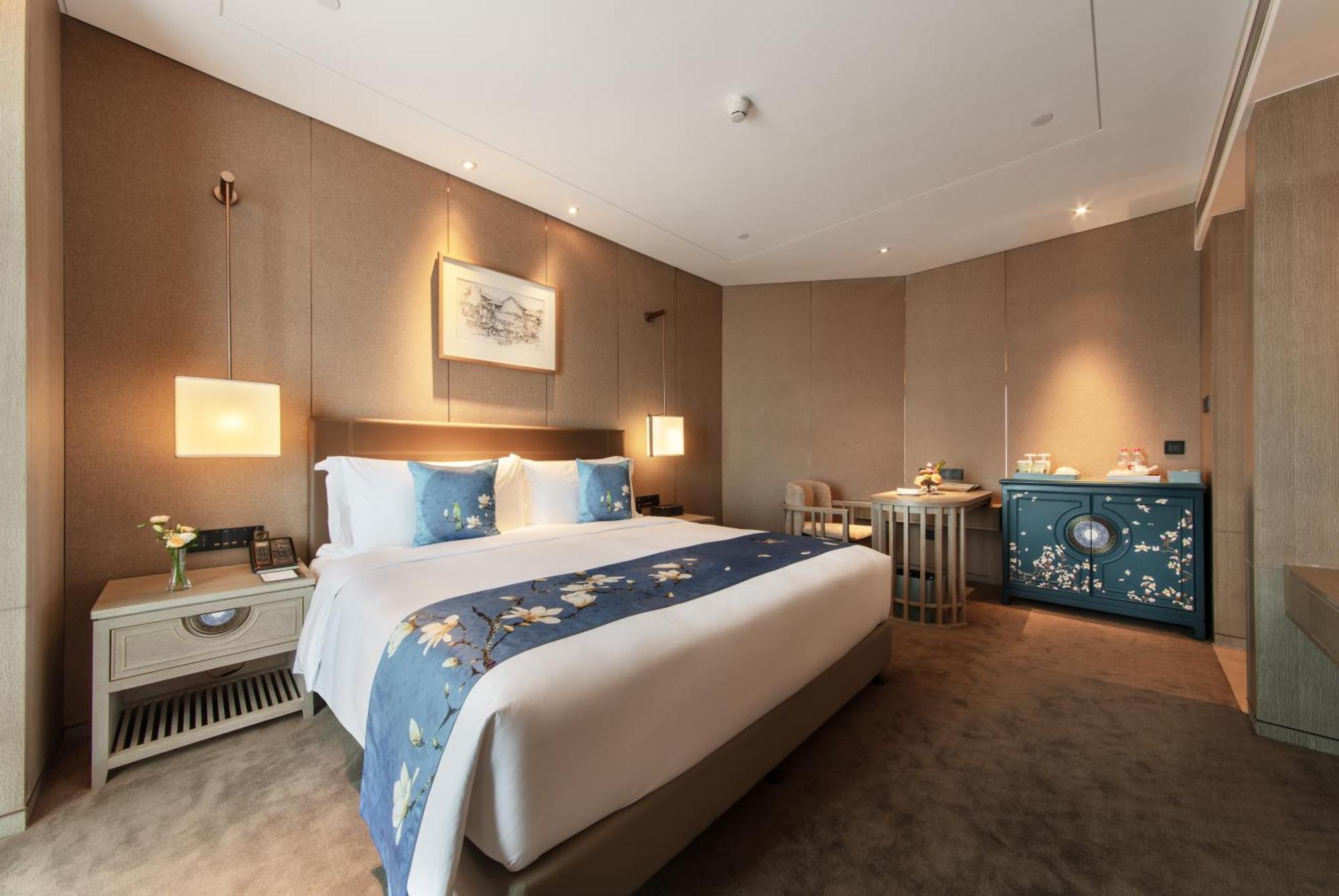 Kunming Huiyue Wyndham Hotel Екстер'єр фото