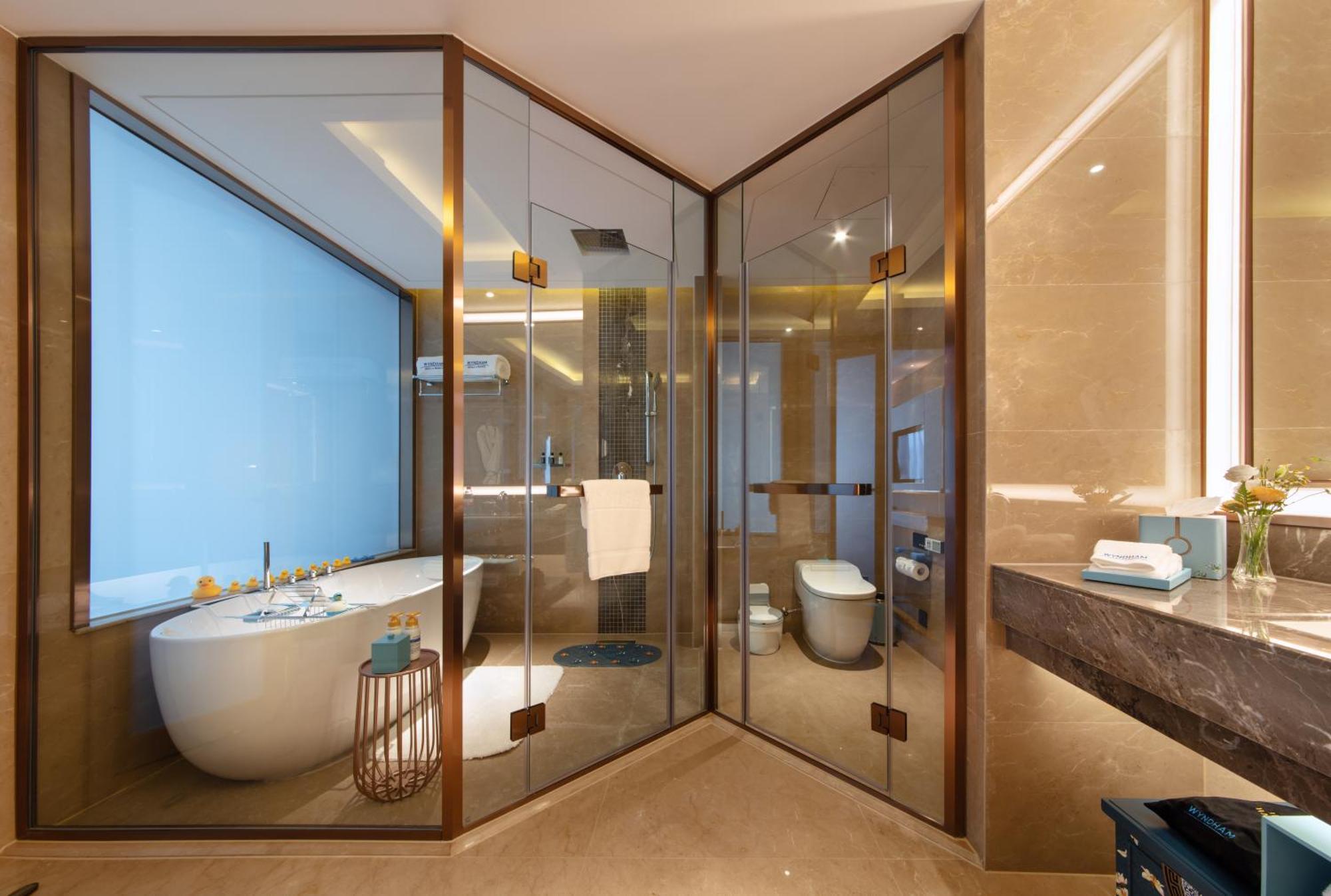 Kunming Huiyue Wyndham Hotel Екстер'єр фото