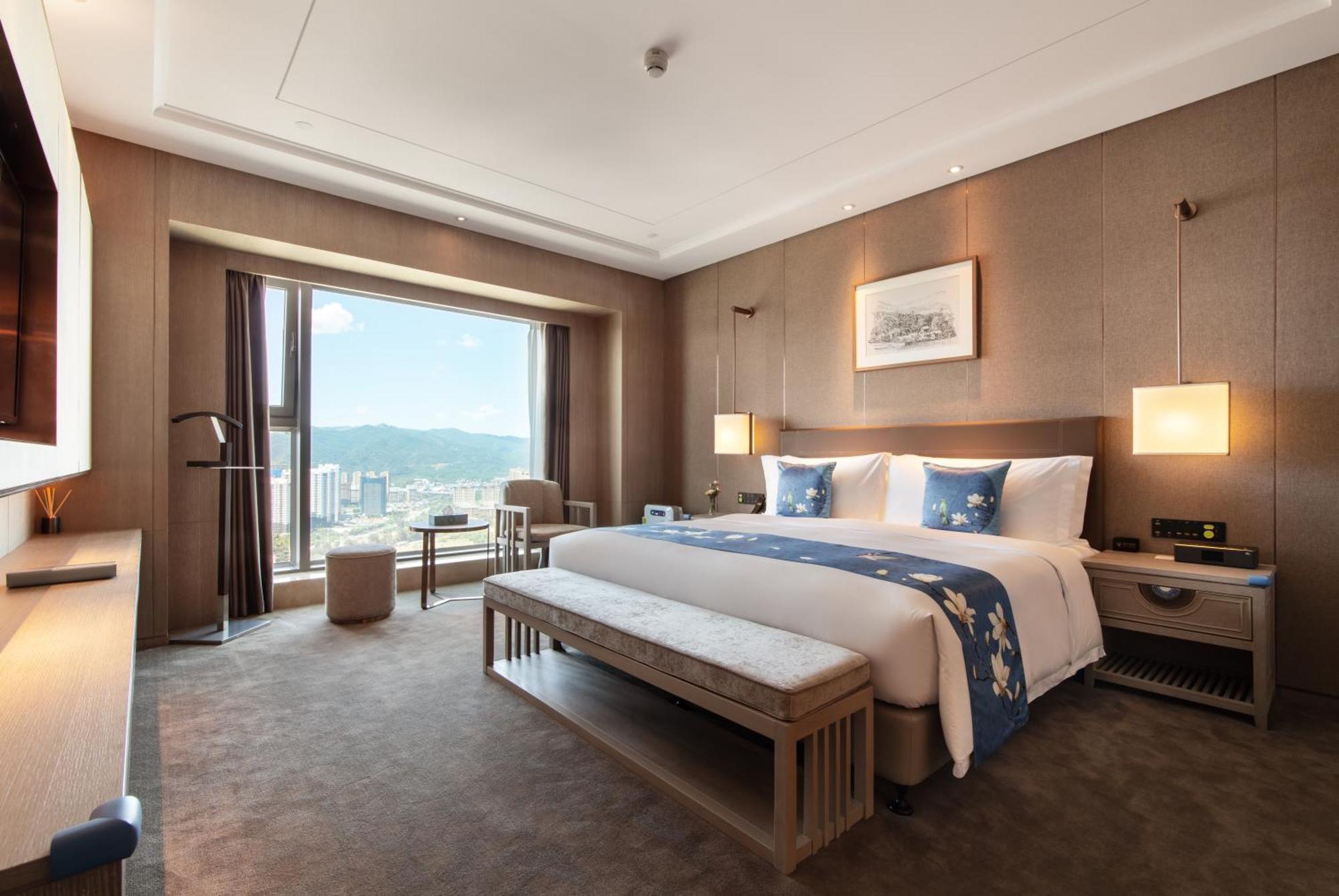 Kunming Huiyue Wyndham Hotel Екстер'єр фото